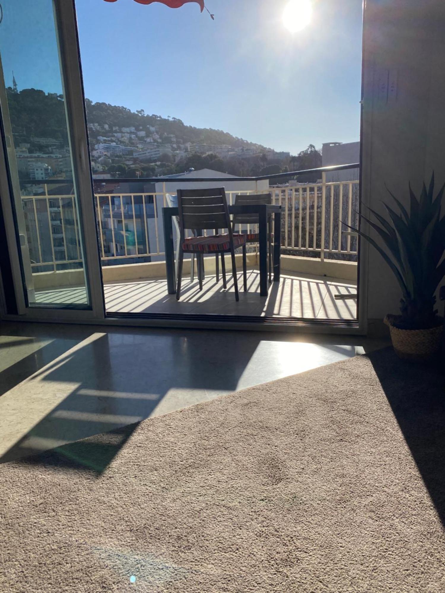 F4 120 M2 10 Minutes A Pieds Du Vieux Nizza
